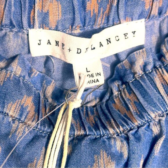 Jane and Delancey Blue Cropped Tank Top Size Large NWT 📦 - Picture 3 of 5